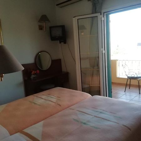 Poseidon Apartments 阿齐欧斯·贡多斯 外观 照片